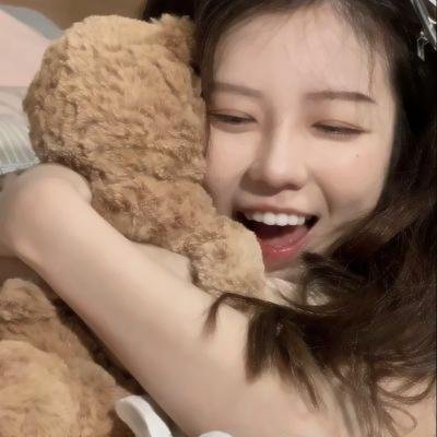 32颗药丸：我姐姐的自杀
